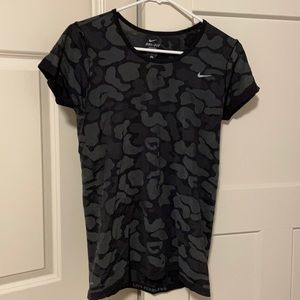 Nike black cami t-shirt.  Size medium.